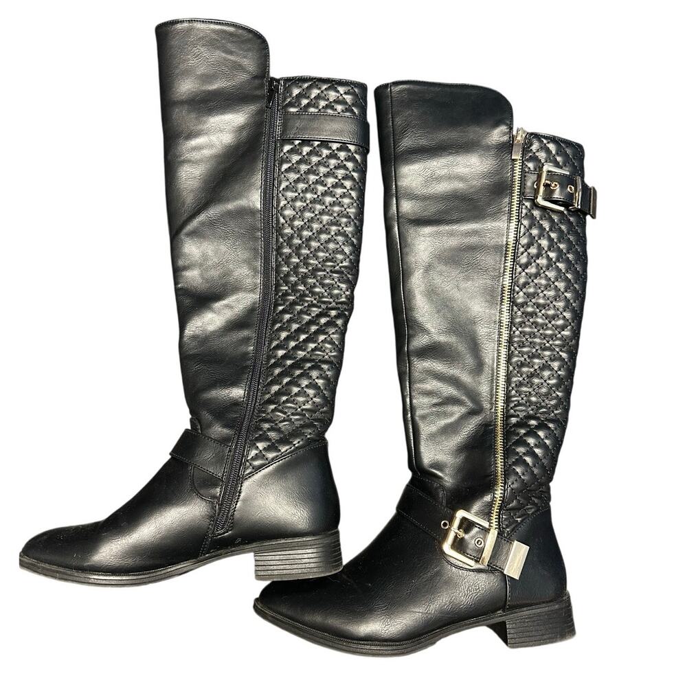 Shoe Dazzle Black Knee Boots Faux Leather Back Quilted Side Zip Size 6